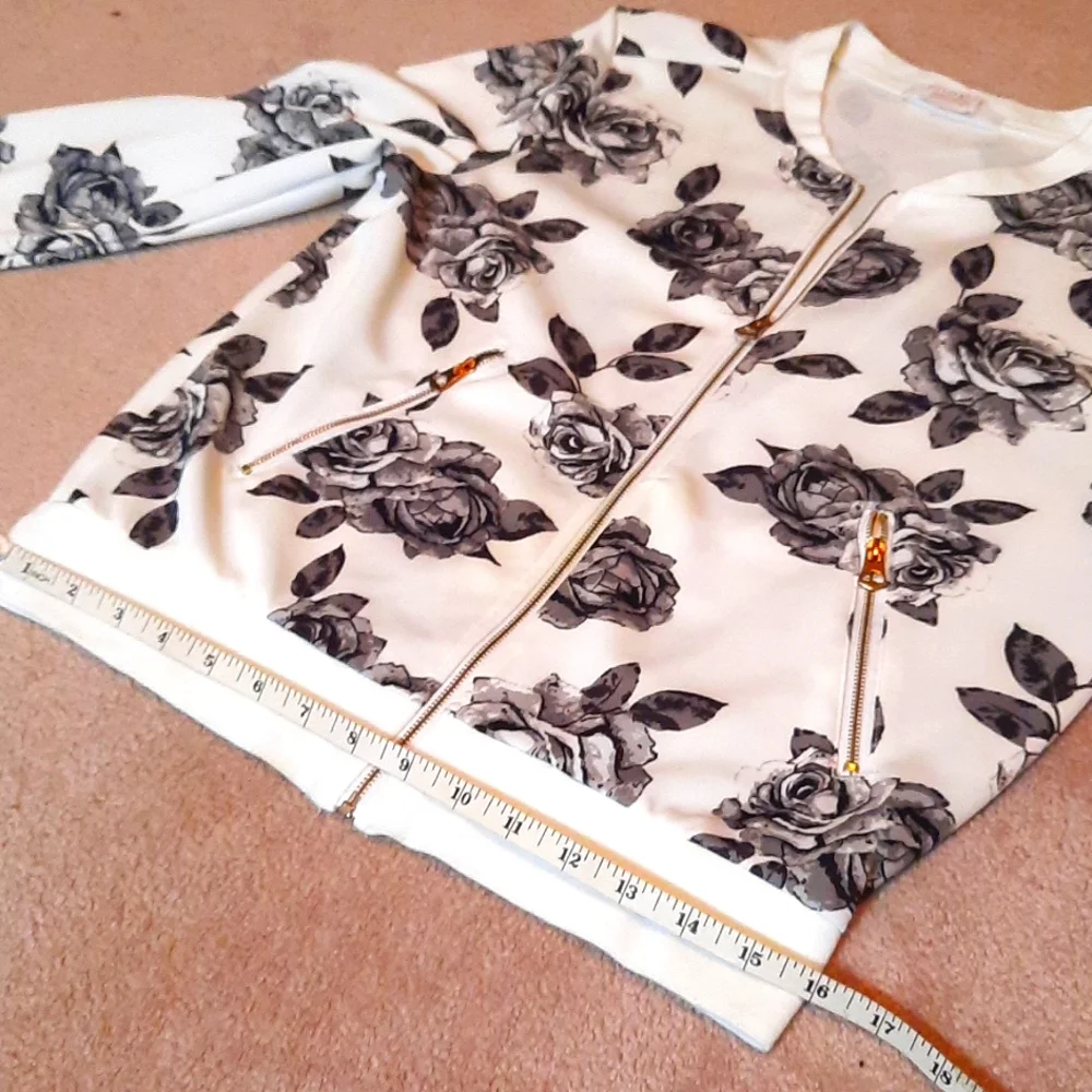 Rose print jacket - Picture 6 of 7